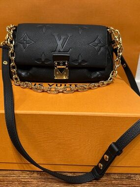 Louis Vuitton Black Monogram Empreinte Favorite Bag